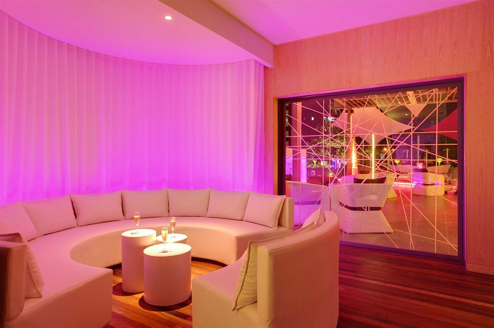 Hennessy Park Hotel Катр-Борн Екстер'єр фото