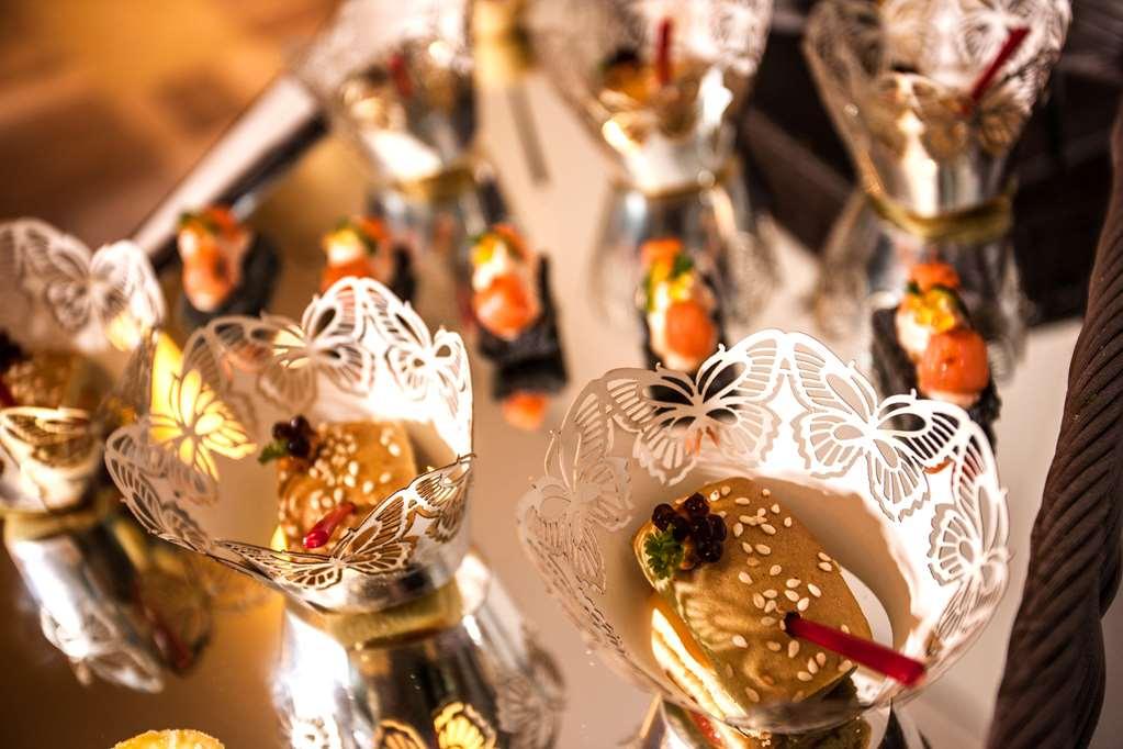 Hennessy Park Hotel Катр-Борн Ресторан фото