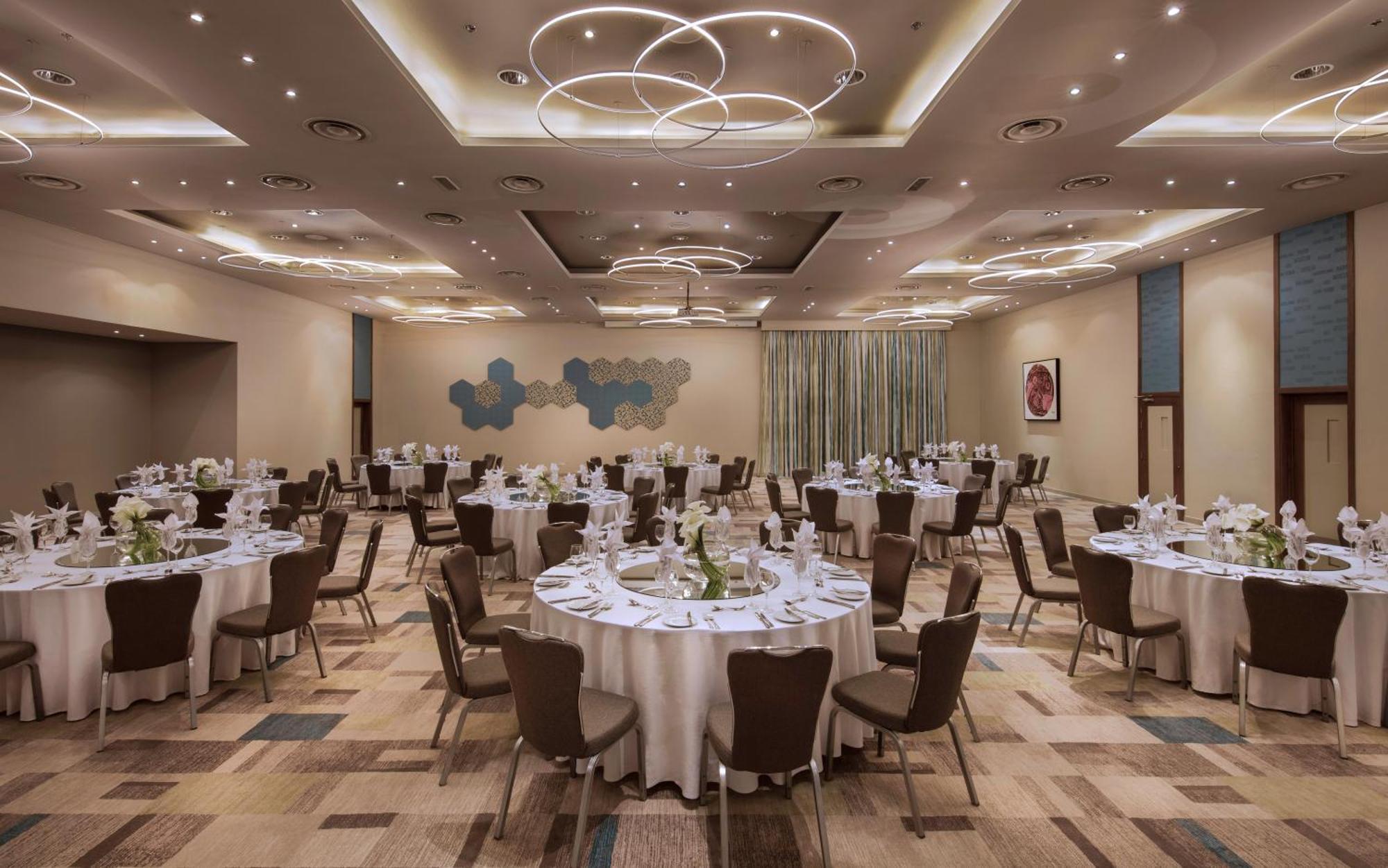 Hennessy Park Hotel Катр-Борн Екстер'єр фото